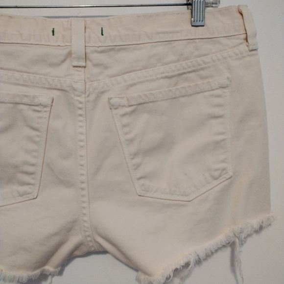 J Brand - Sherbet Cut Off Short - Picture 10 of 13